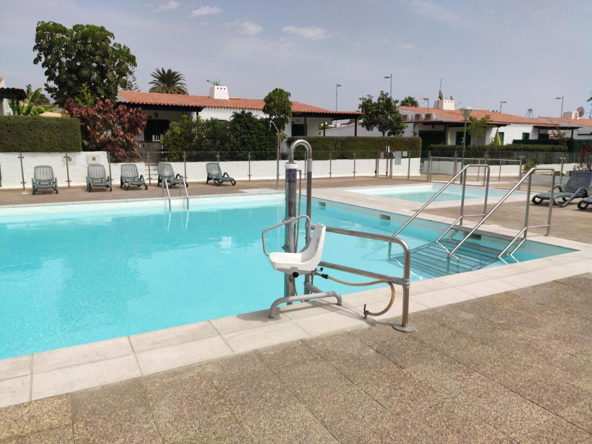 Bungalow With Private Garden Nex To Yumbo Center Villa Maspalomas  Buitenkant foto