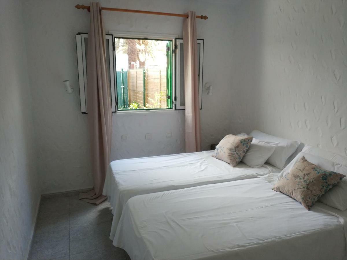 Bungalow With Private Garden Nex To Yumbo Center Villa Maspalomas  Buitenkant foto